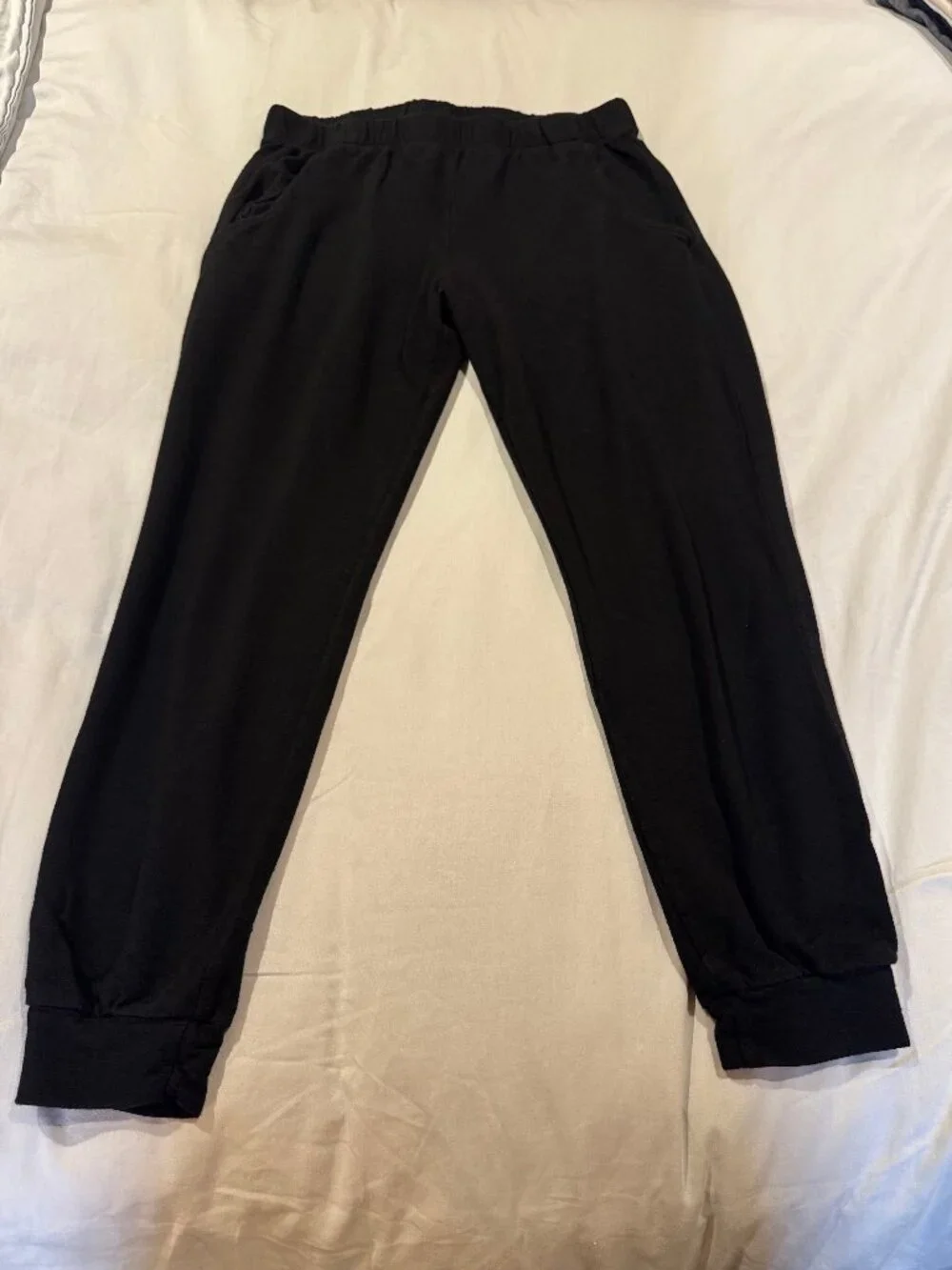 Monrow Classic Supersoft Black Joggers XS - Picture 2 of 7